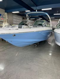 2023 Chaparral 23 SSi OB