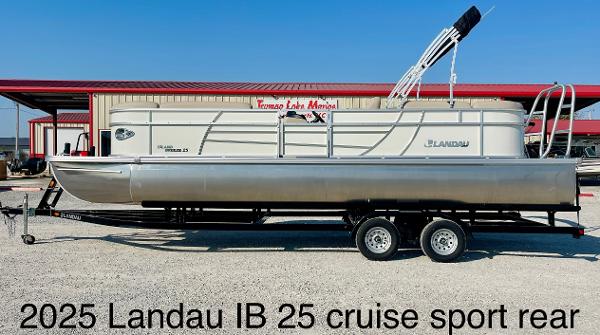 2025 Landau Island Breeze 25 powered by a 225HP Suzuki Engine