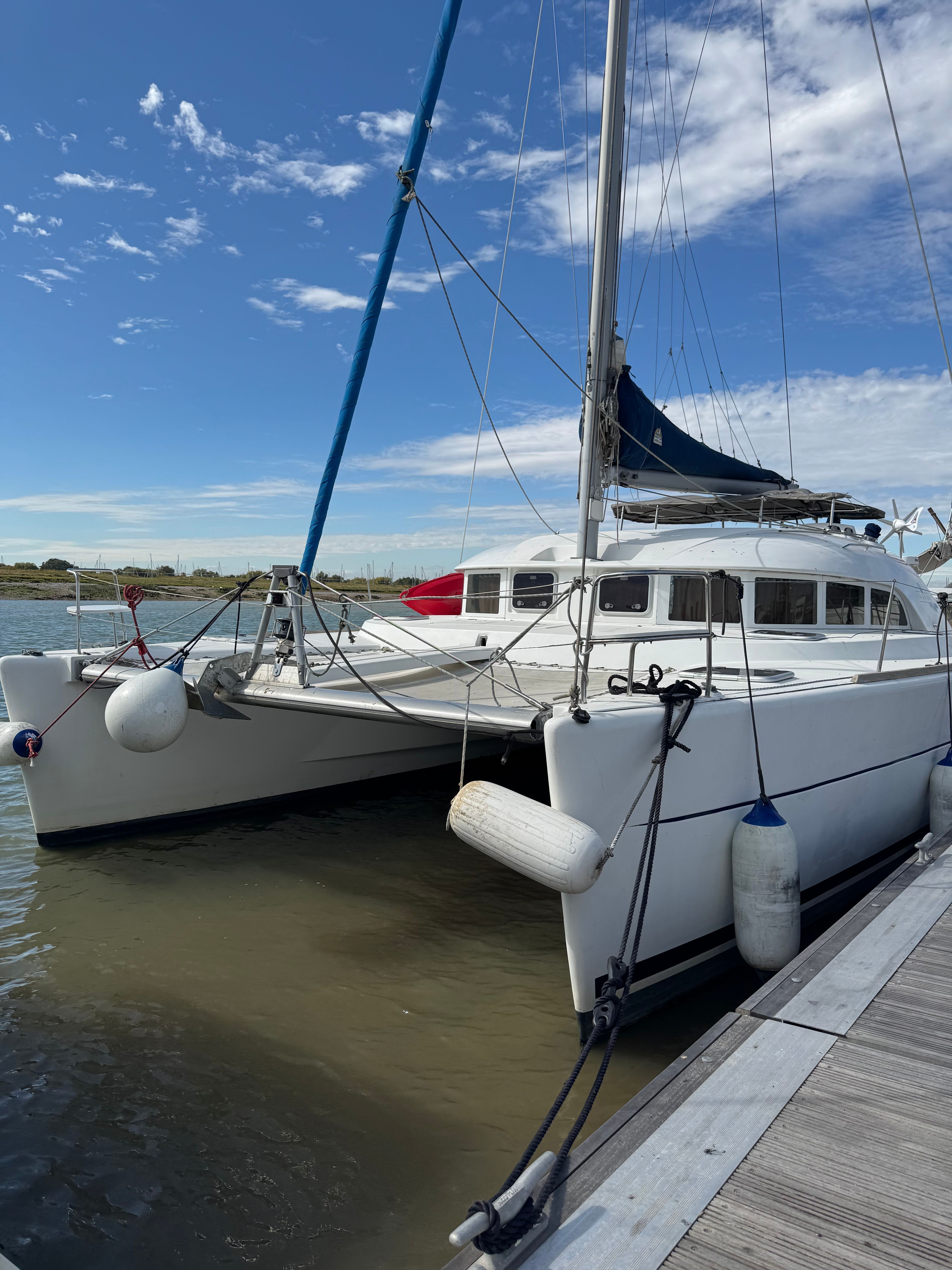 2003 Lagoon 380
