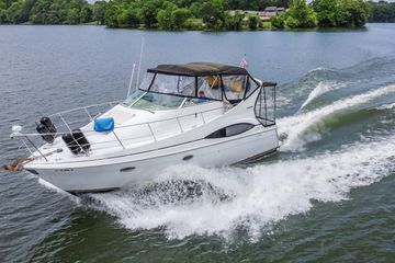 2002 Carver 350 Mariner