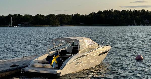 2016 Windy 31 Zonda