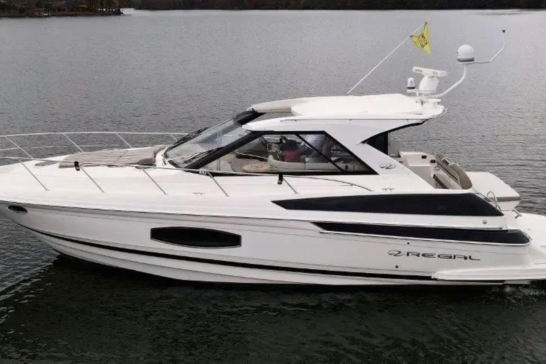 2016 Regal 46 Sport Coupe