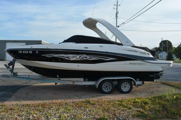 2013 Monterey M5 Sport Boat