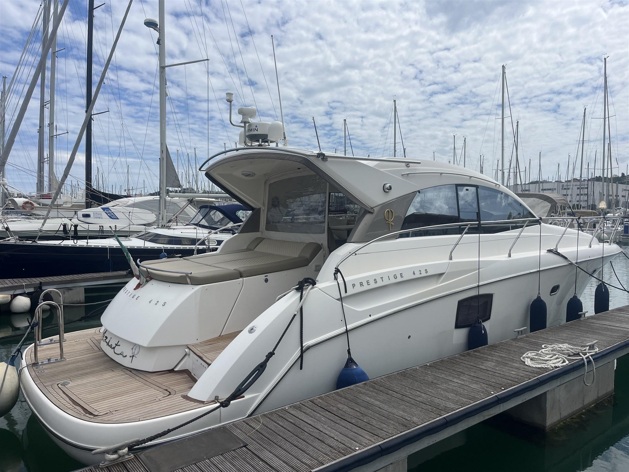 2008 Prestige 42S