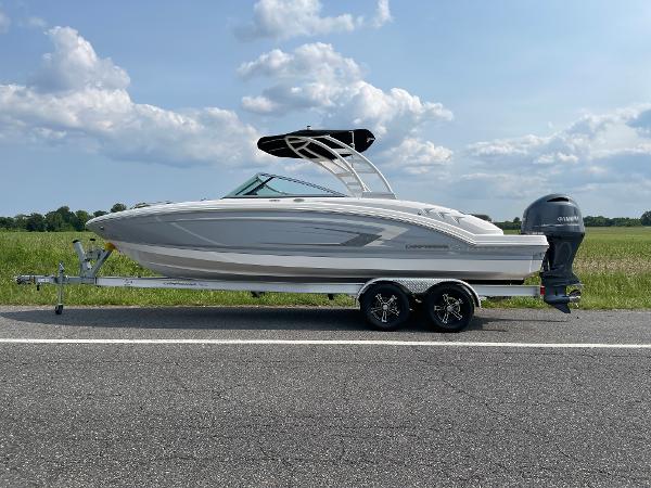 2026 Chaparral 23 SSi OB