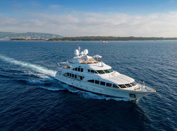 2009 Benetti classic 120
