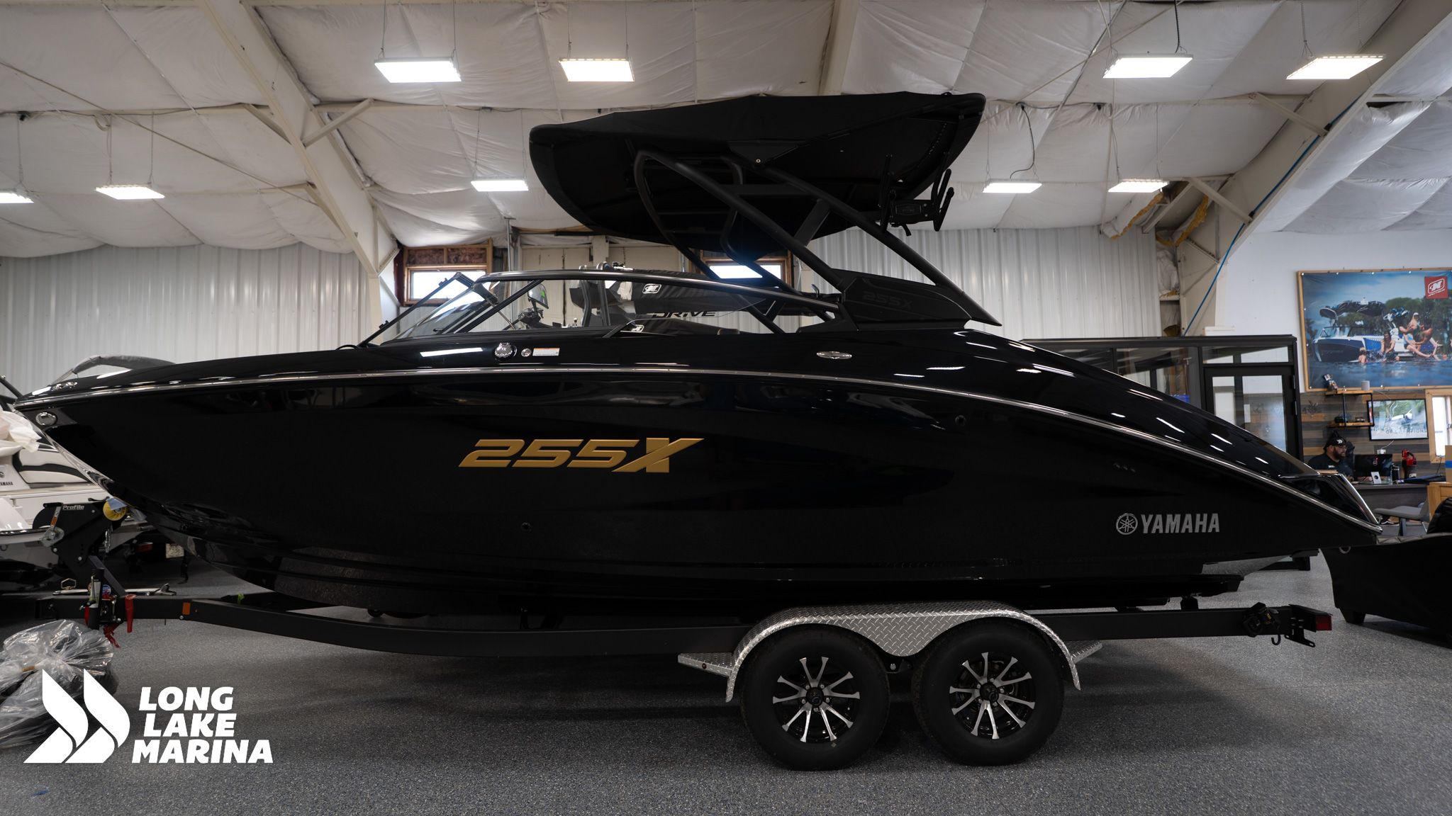 2025 Yamaha Boats 255XD