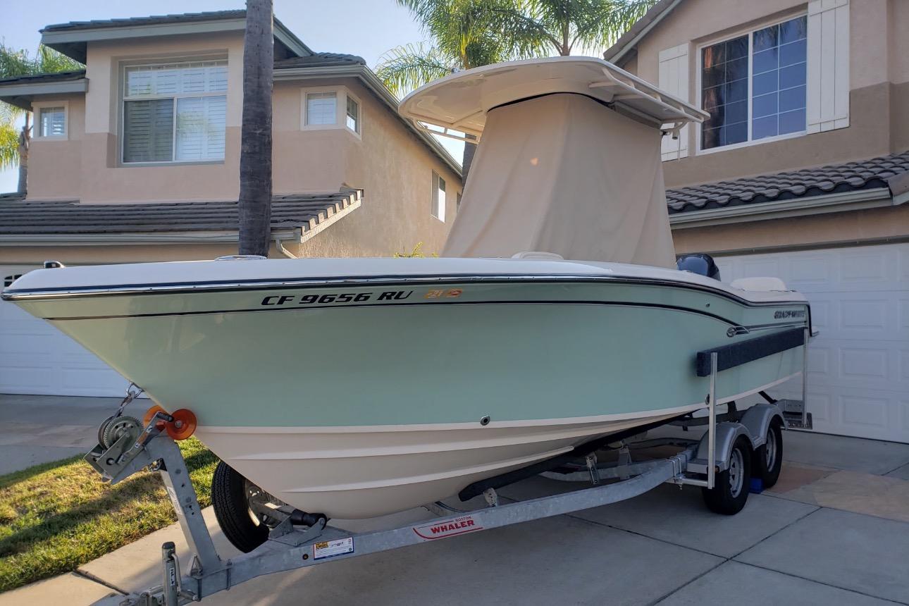 2018 Grady-White Fisherman 216