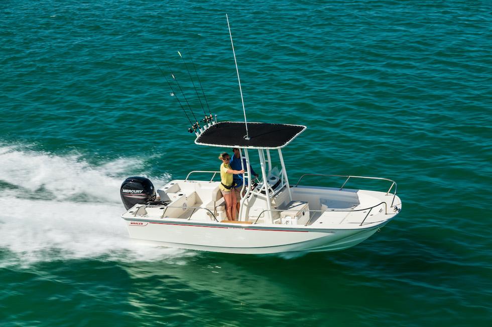 2025 Boston Whaler 190 Montauk