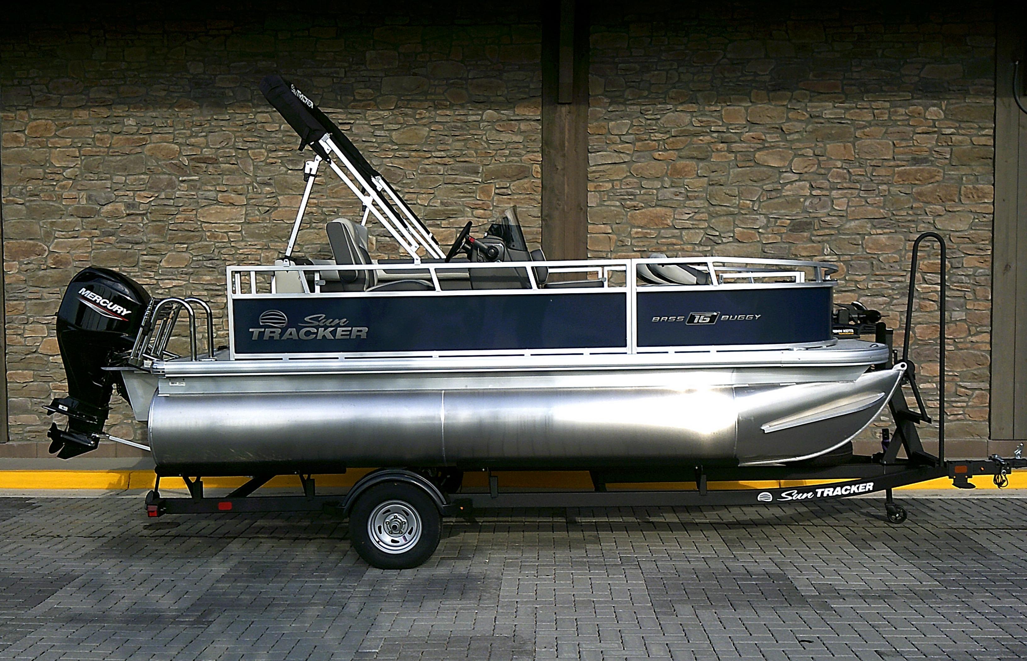 2025 Sun Tracker Bass Buggy 16 XL Select