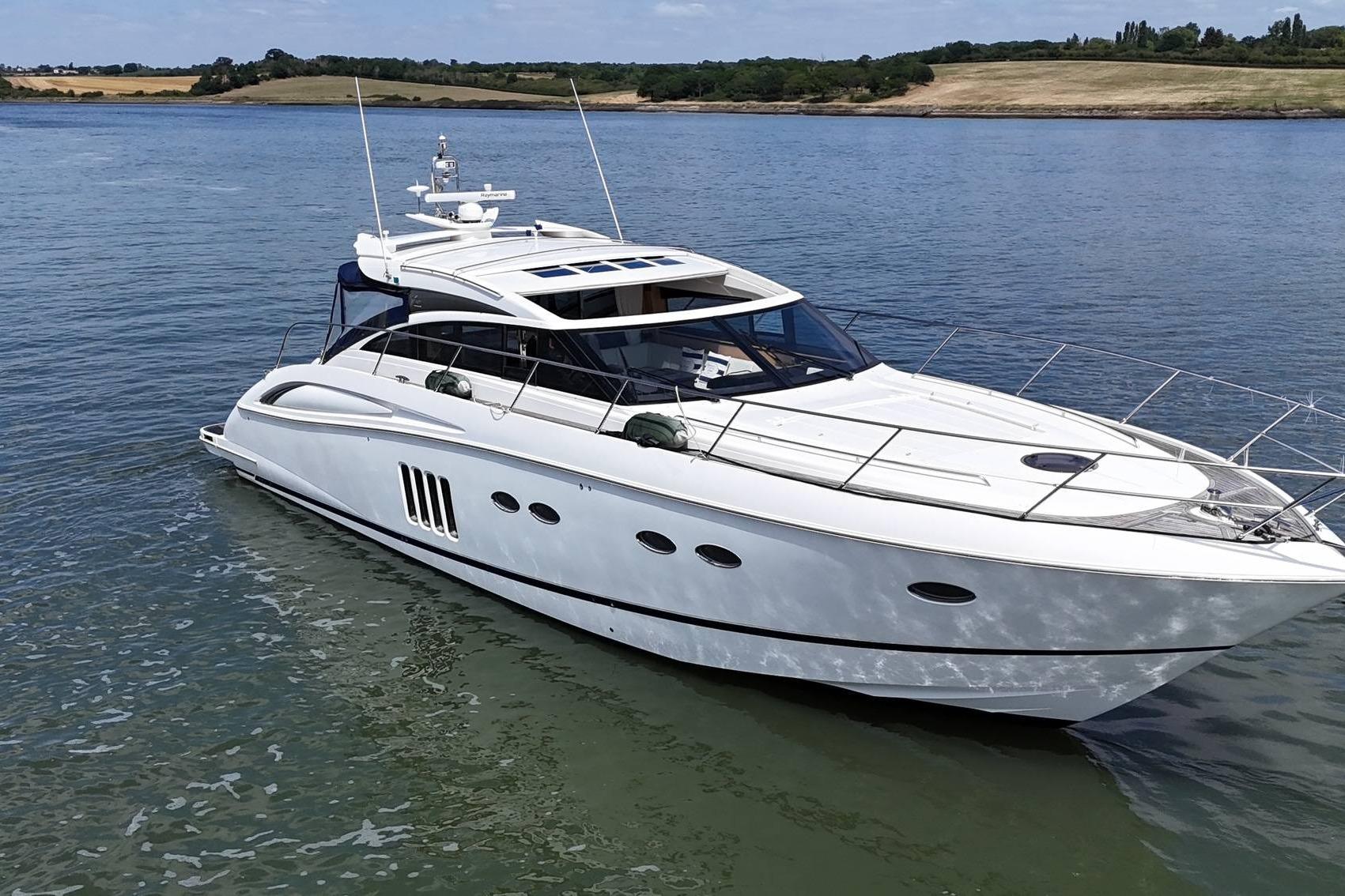 2010 Princess V62