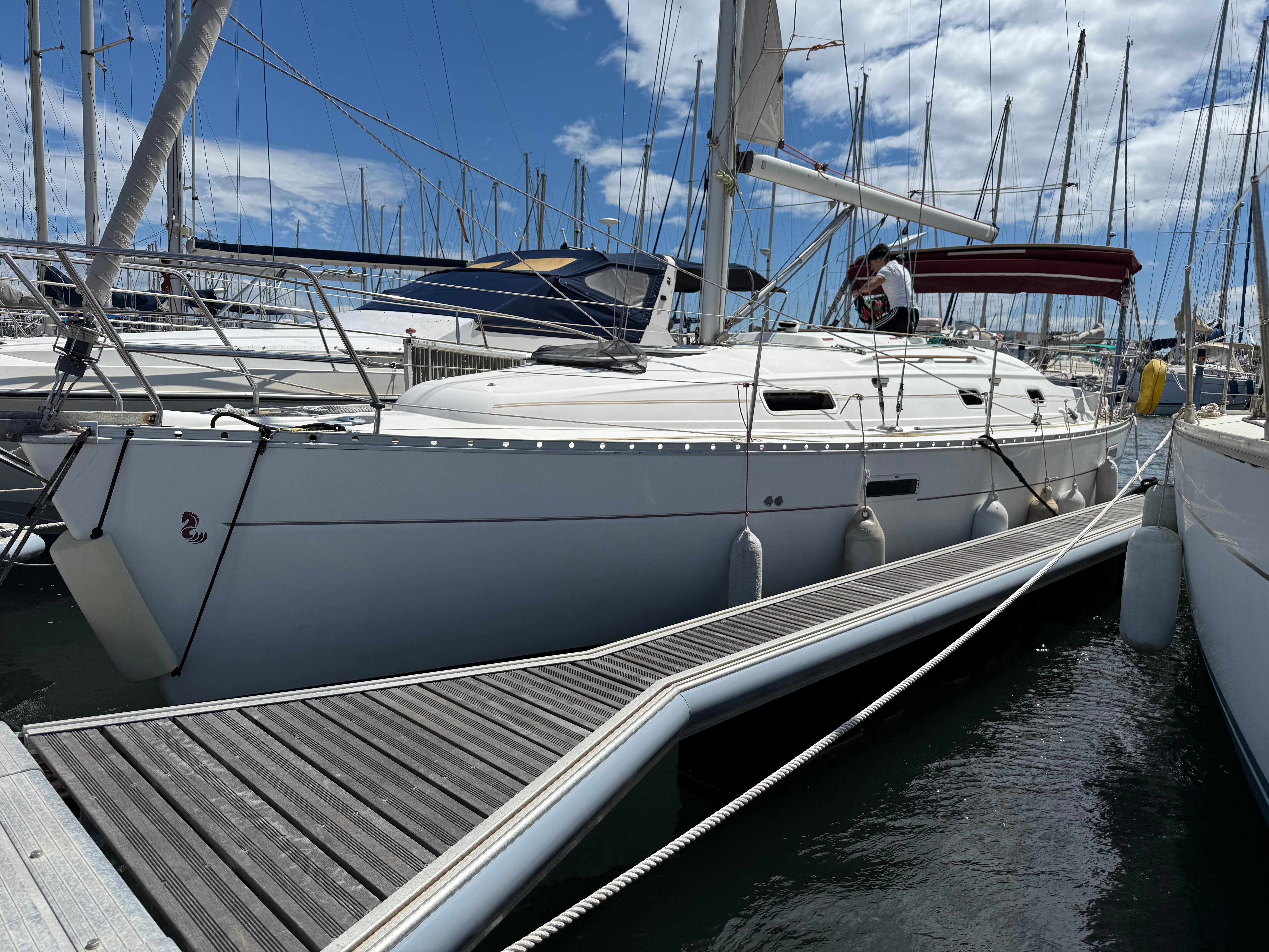 2002 Beneteau Oceanis Clipper 331