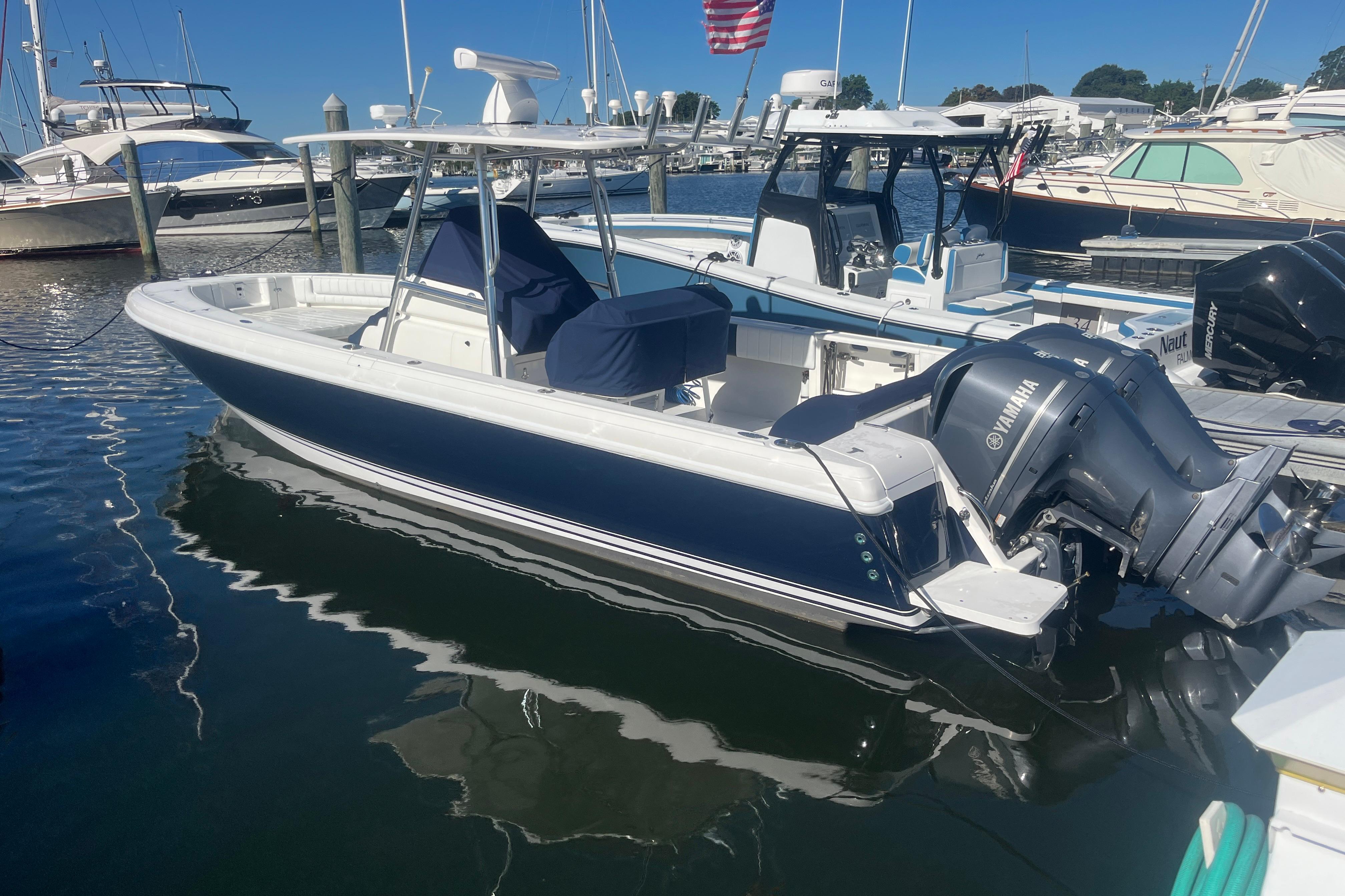 2004 Intrepid 323