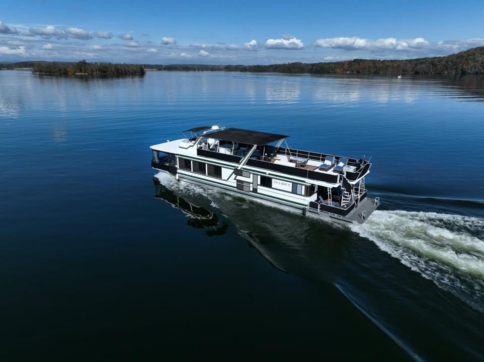 1996 Sumerset 82'x 18' Widebody Houseboat