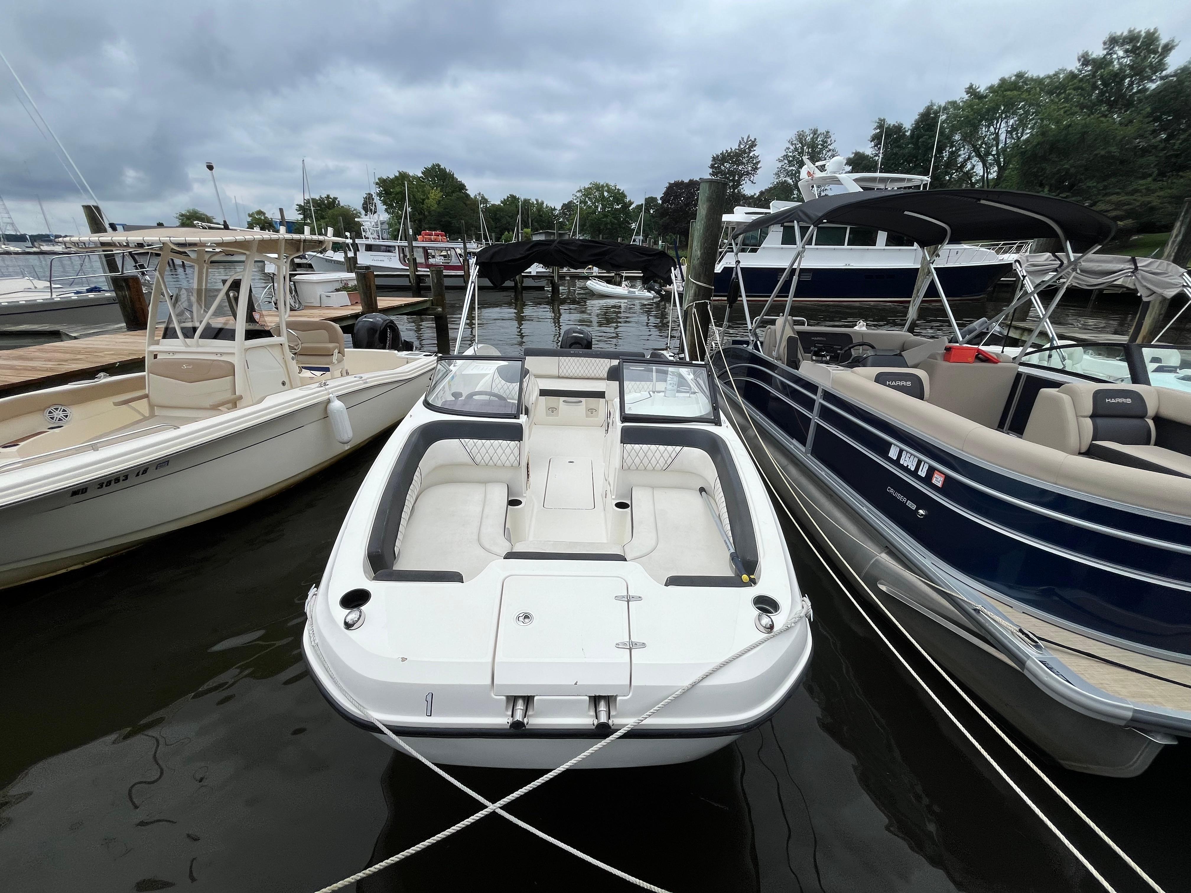 2022 Bayliner DX 2200