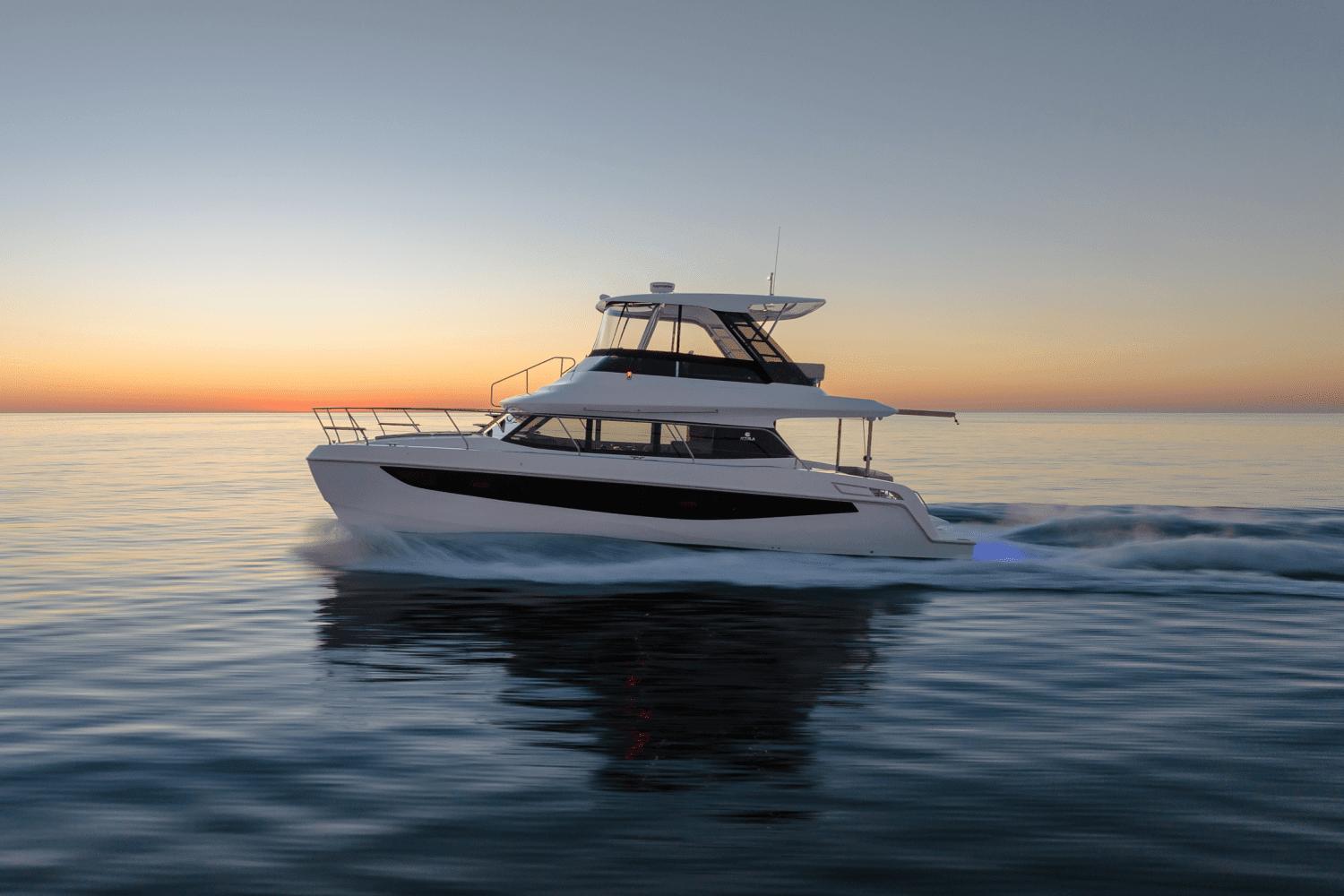 Aquila 42 Yacht