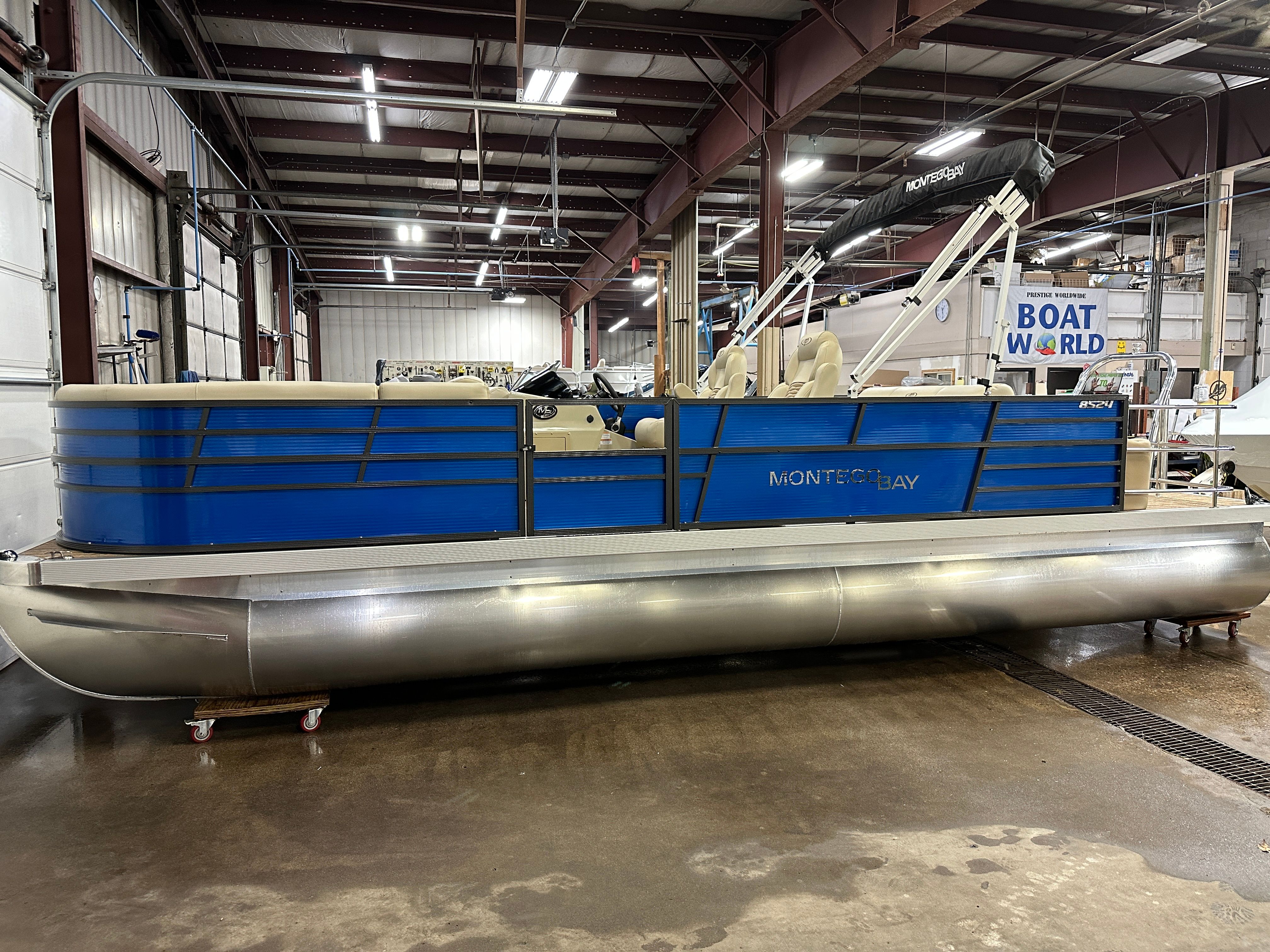 2023 Montego Bay NEW 8524 Swingback Pontoon & Honda 100HP 4-Stroke EFI