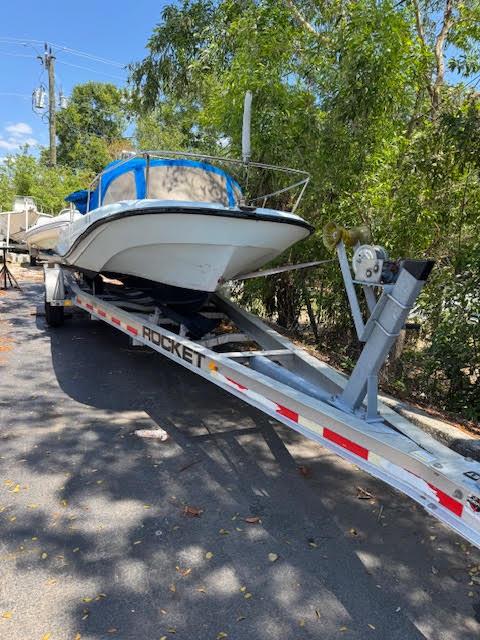 1975 Boston Whaler Outrage