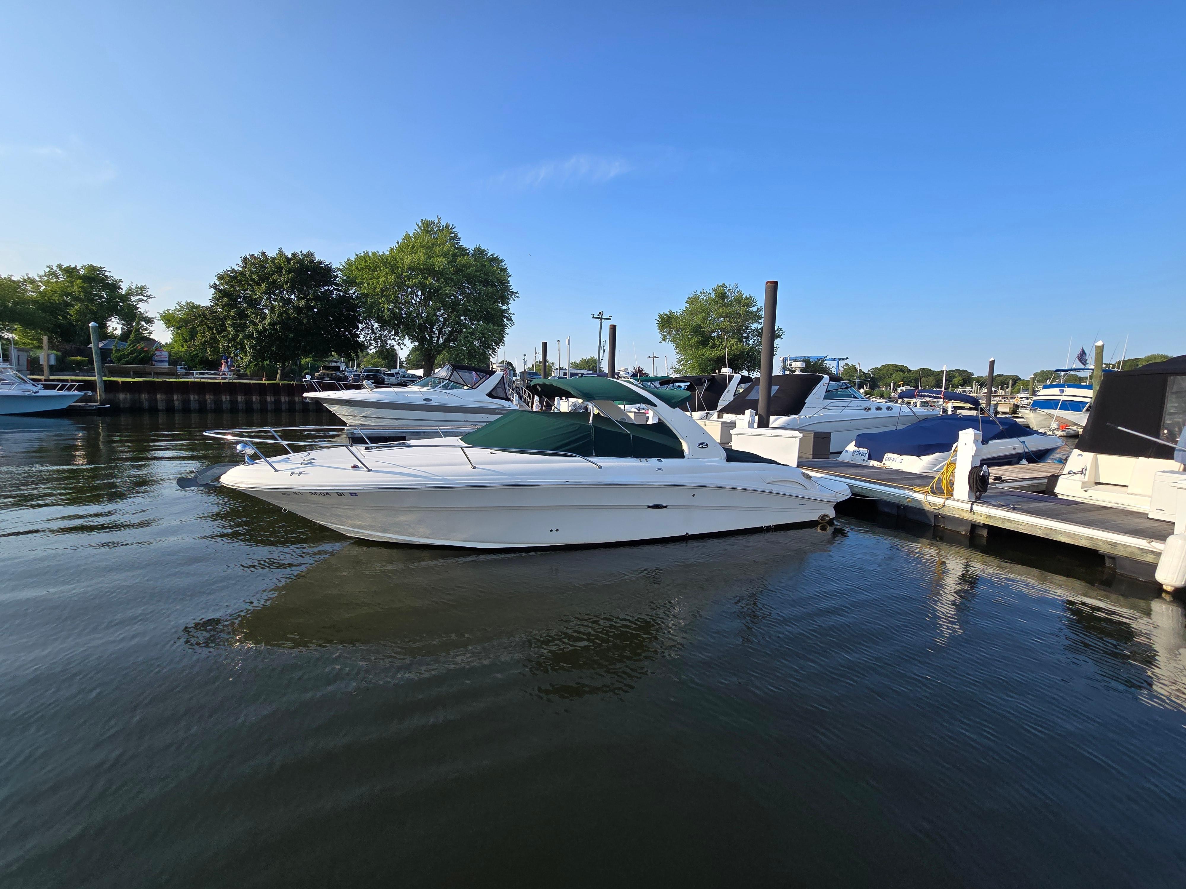 2004 Sea Ray 290 Sun Sport