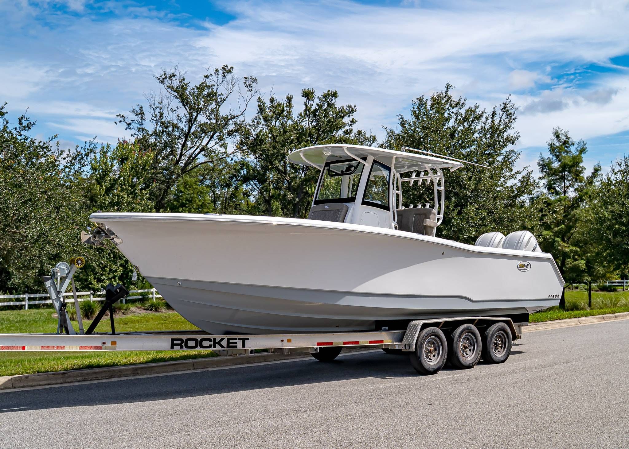 2026 Sea Hunt Gamefish 30 Coffin Box