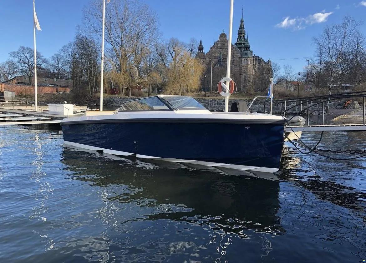 2021 Delta Powerboats 26 Open