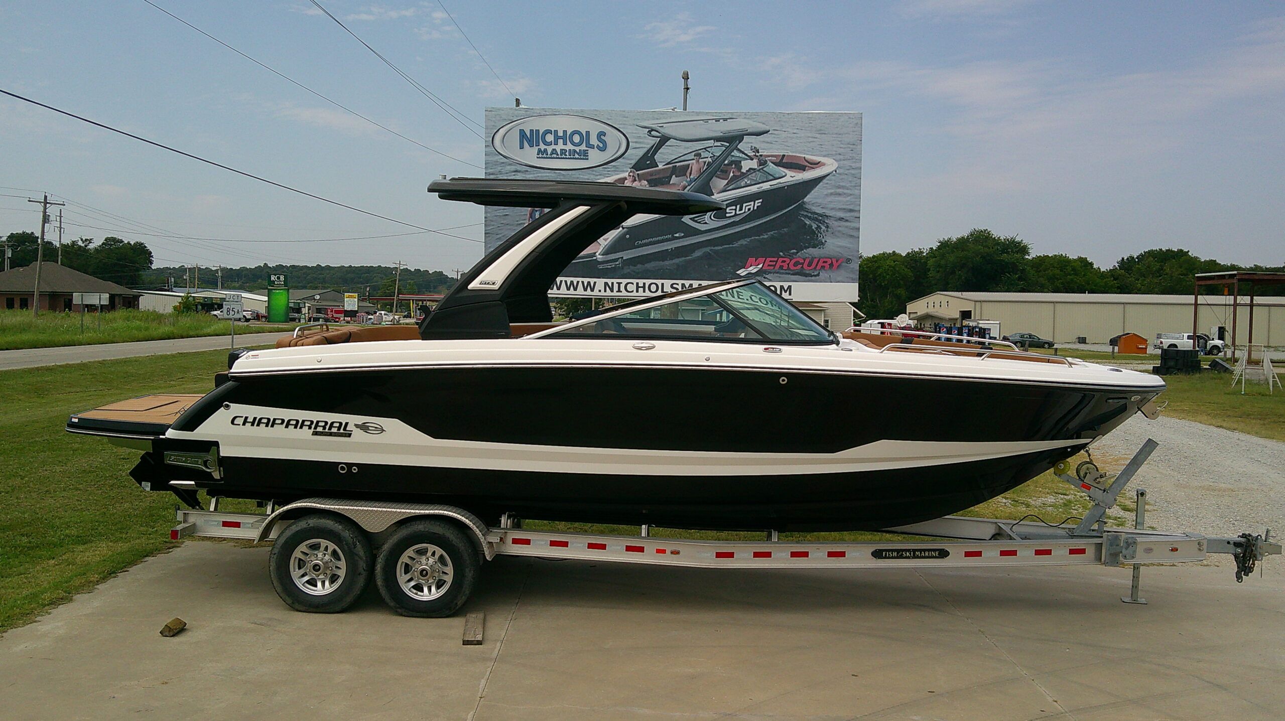 2026 Chaparral 30 Surf