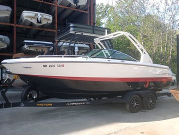 2023 Chaparral 247 SSX
