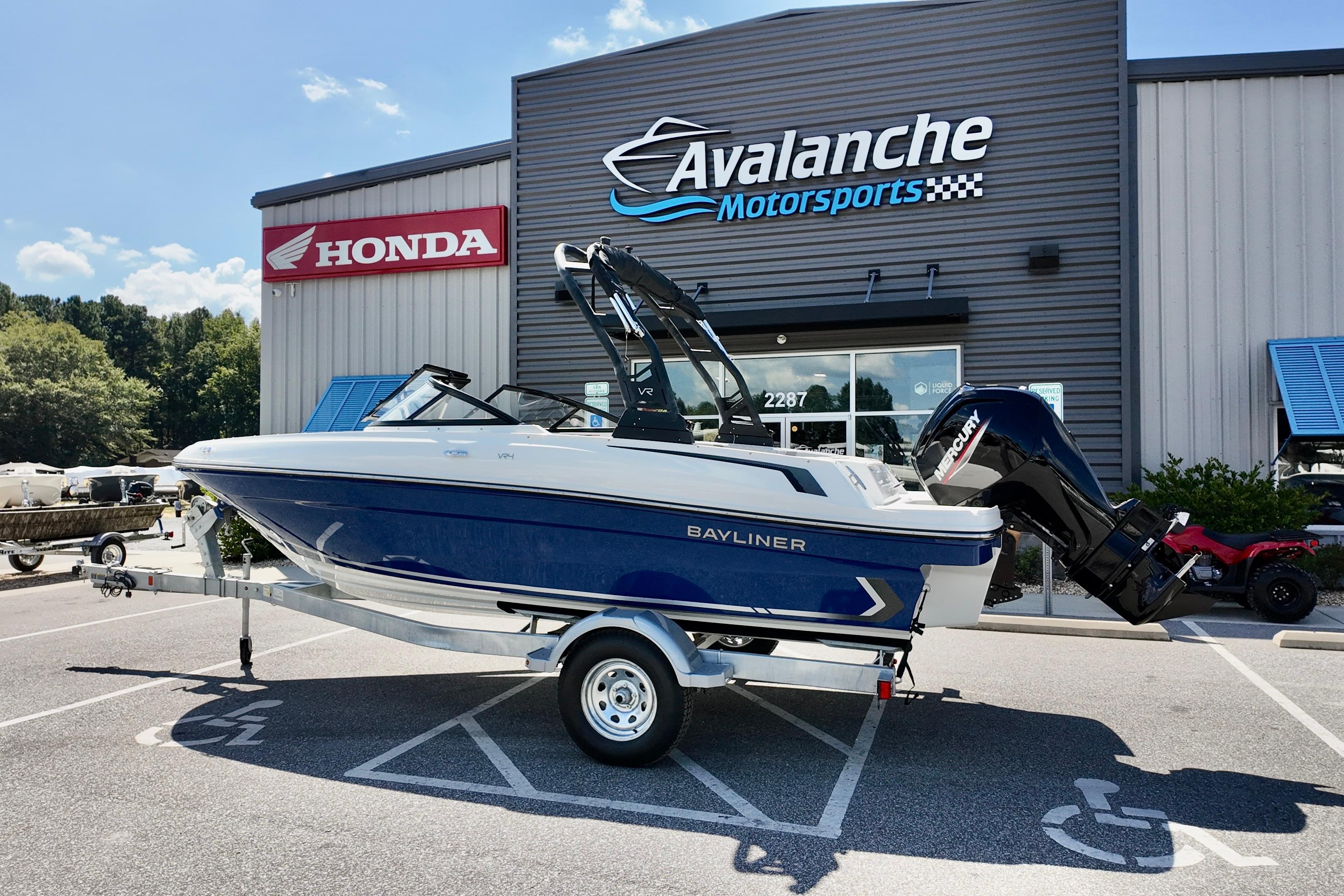 2025 Bayliner VR4 Bowrider OB