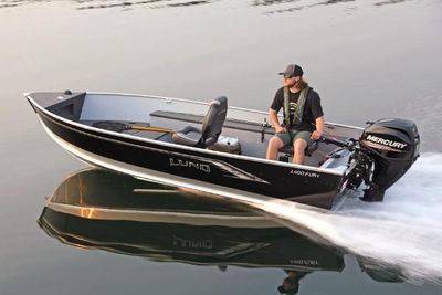 Lund 1400 Fury Tiller Boat