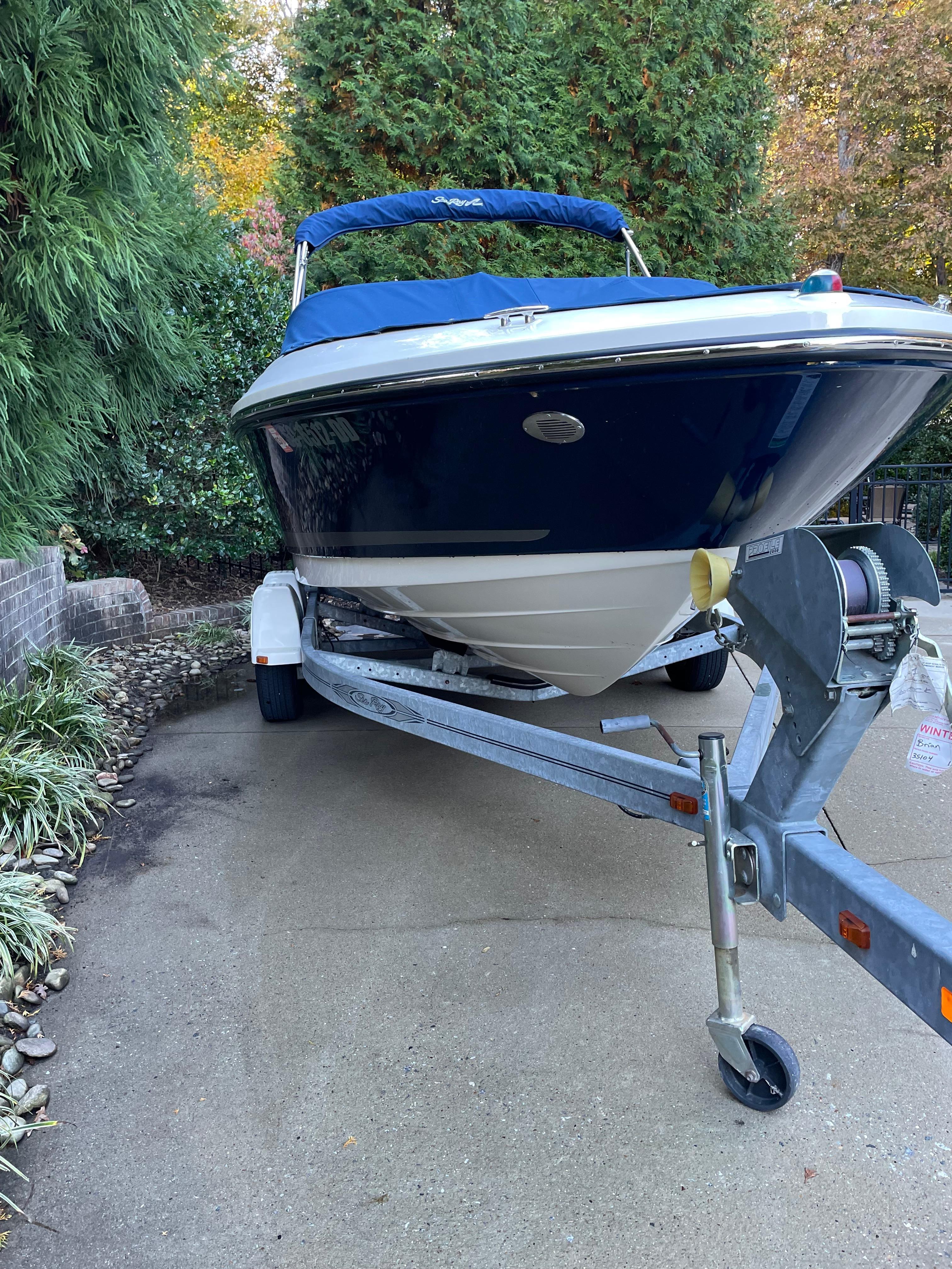 2012 Sea Ray 210 SLX