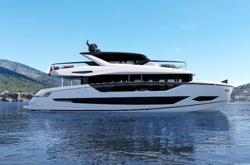 2025 Sunseeker Ocean 82