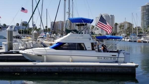 1990 Bayliner 2556 Ciera Command Bridge