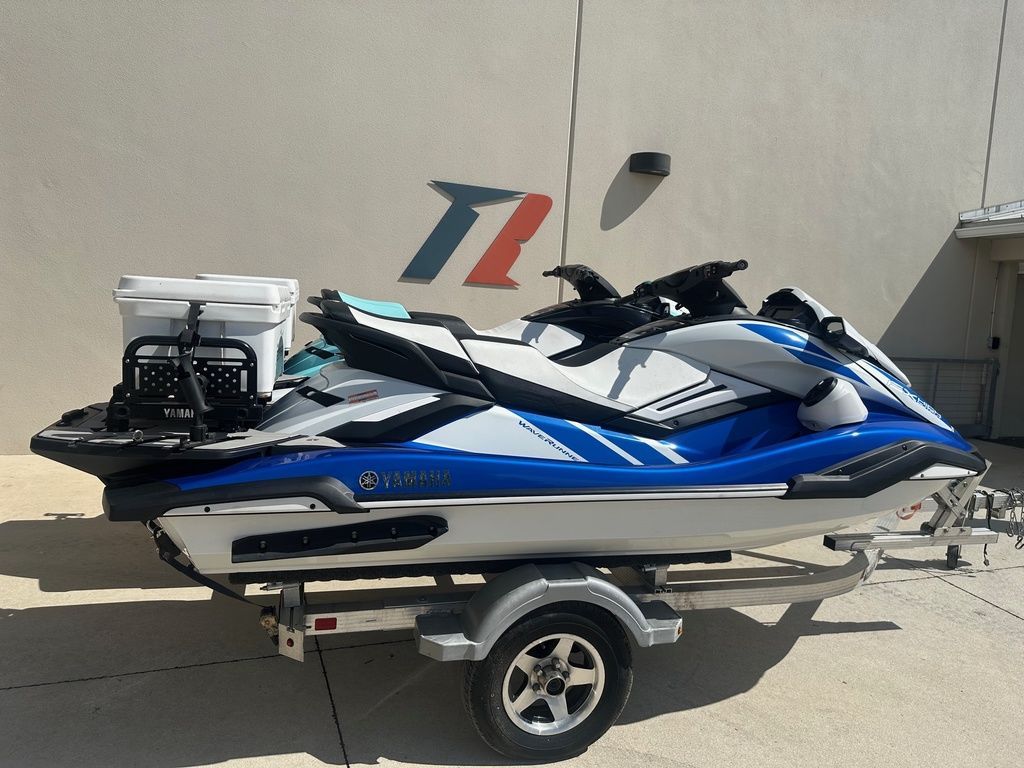 2023 Yamaha WaveRunners FX® HO with Audio System