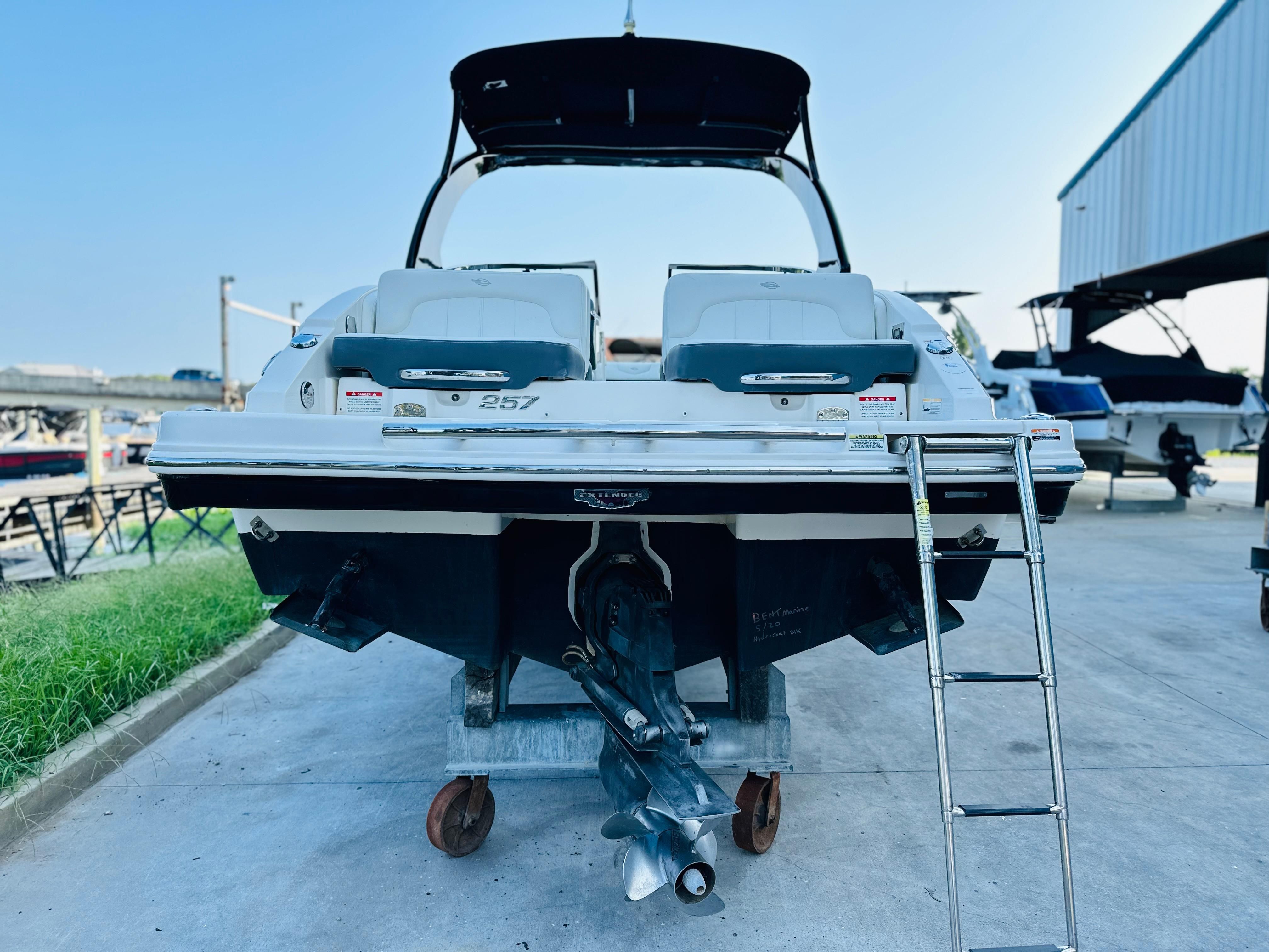 2013 Chaparral 257 SSX