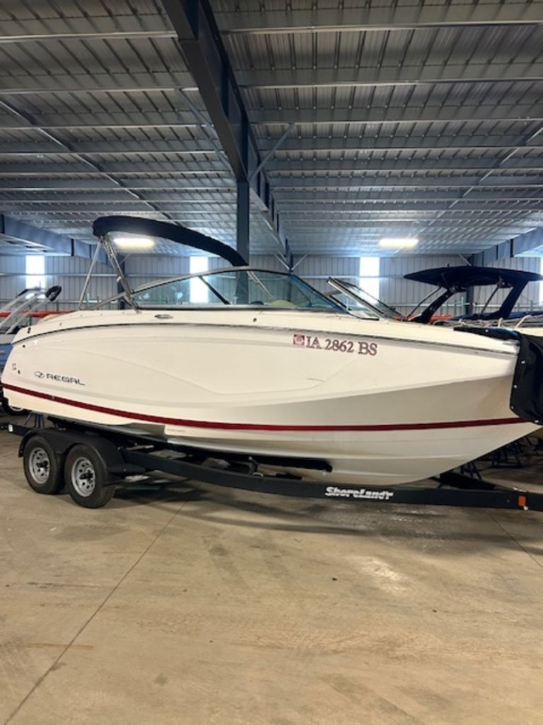 2018 Regal 22 FasDeck