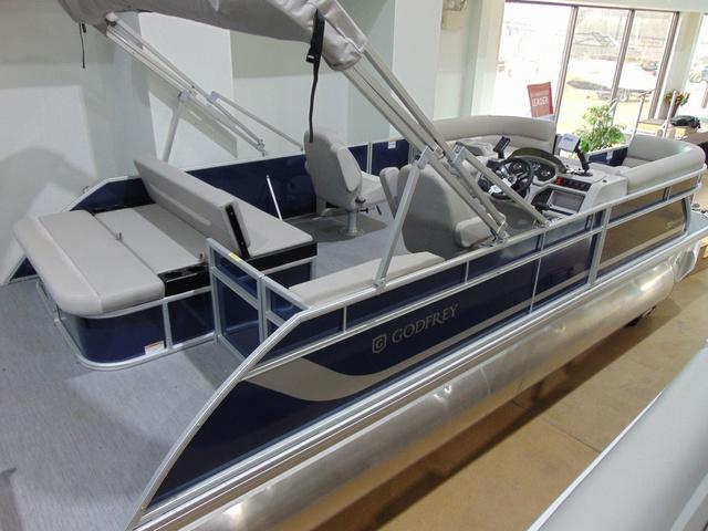 2025 Godfrey Marine Sweetwater 2286 SFL Sport Tube 27 In. Package
