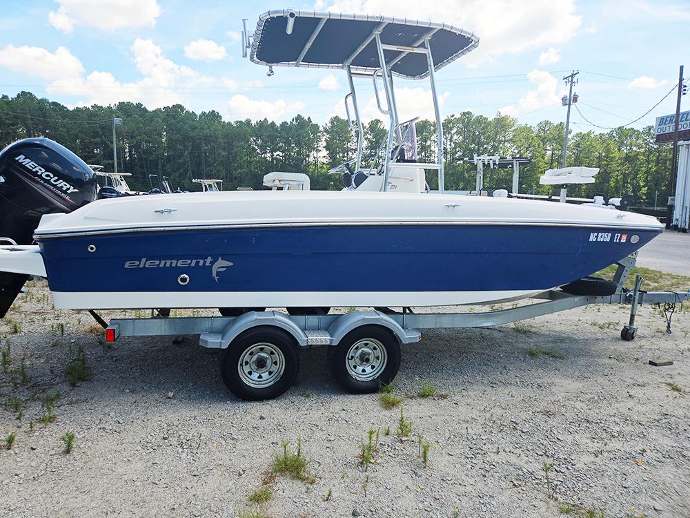 2019 Bayliner Element F21