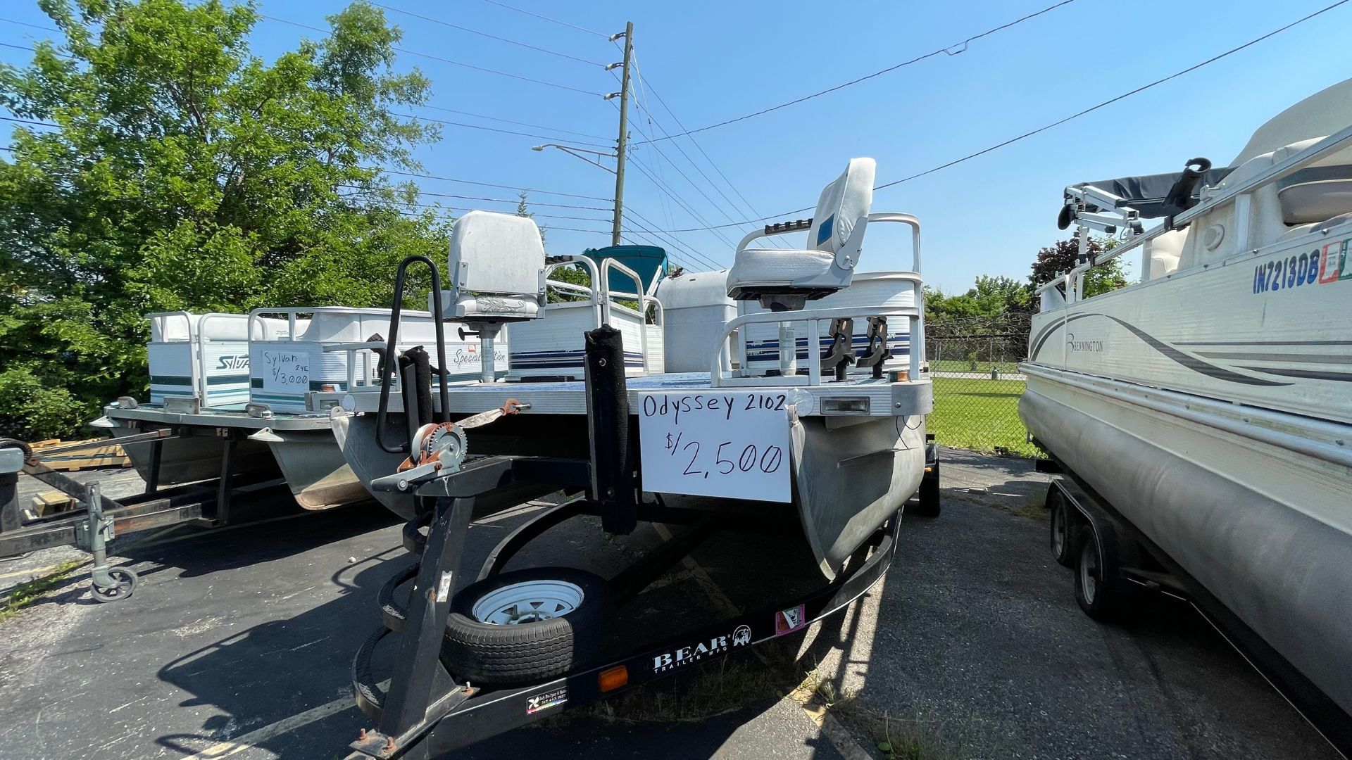 2001 Odyssey 2102 MILLENIUM Tow and Go