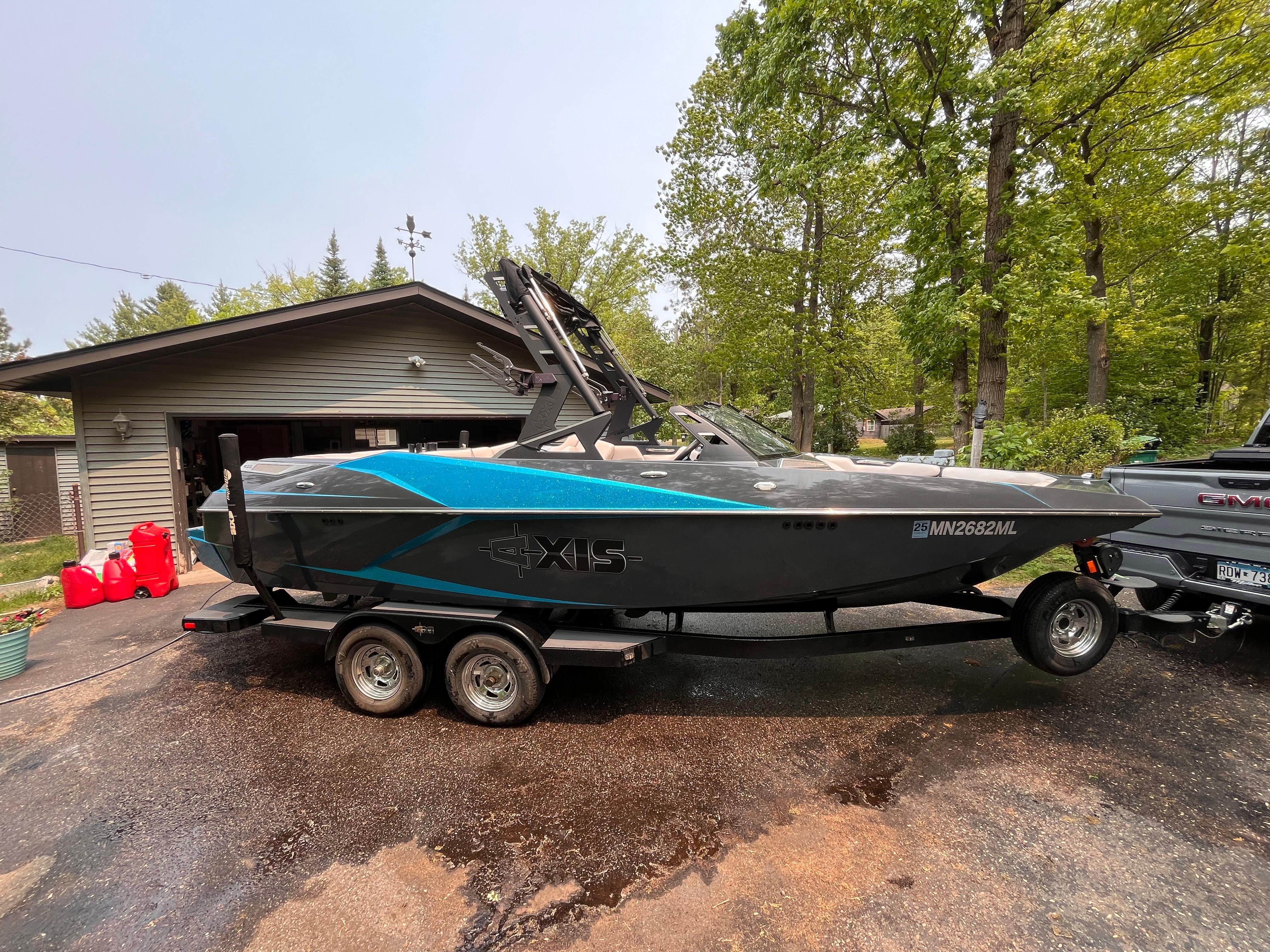 2018 Axis A22