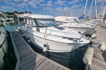 2022 Jeanneau Merry Fisher 695 S2