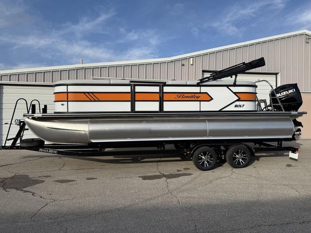 2025 Bentley Pontoons Bolt 223