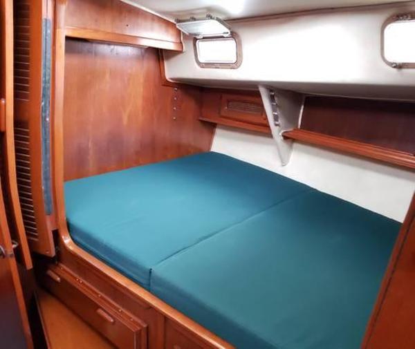 1979 Islander Freeport
