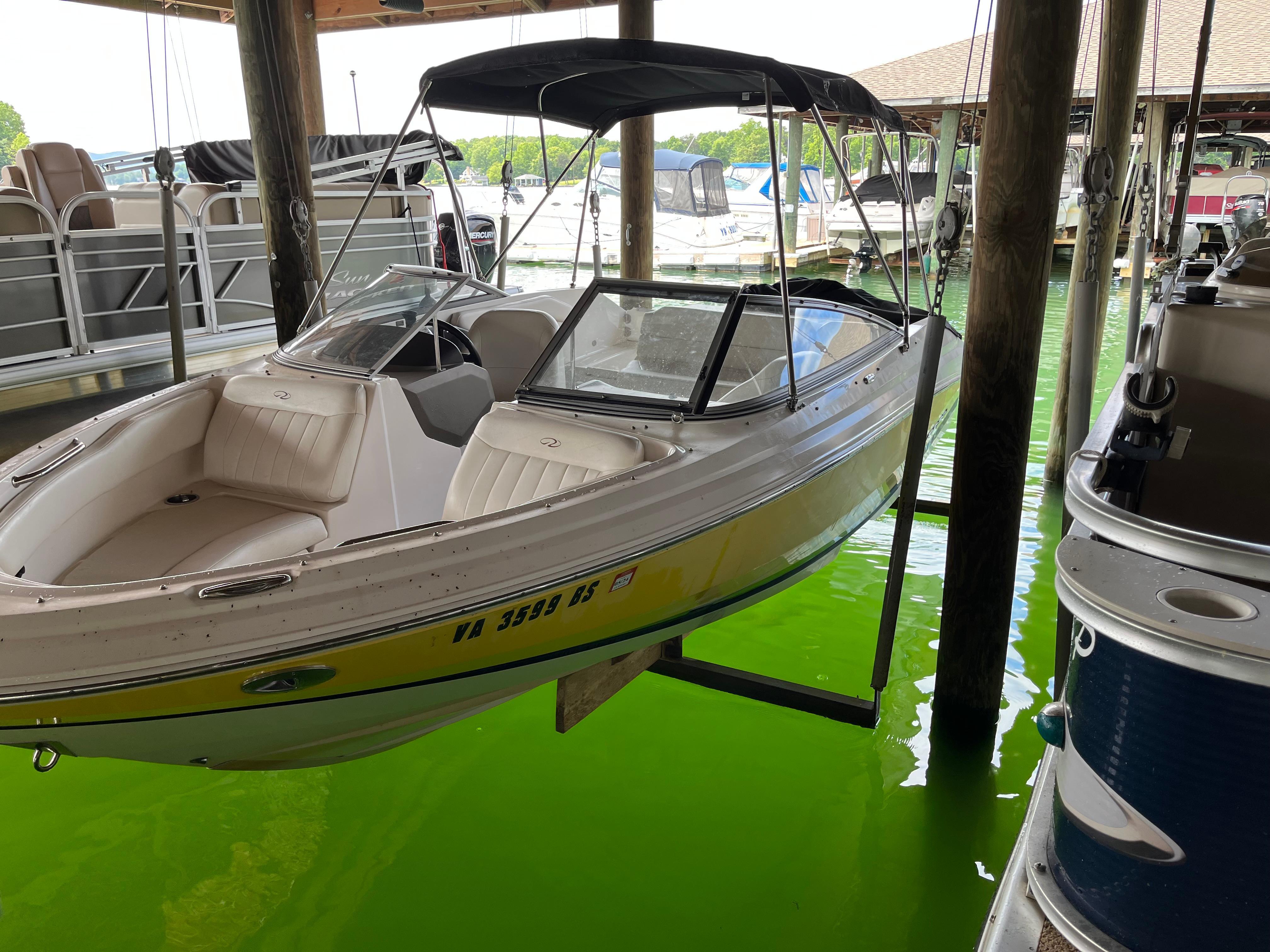 2006 Regal 2000 Bowrider