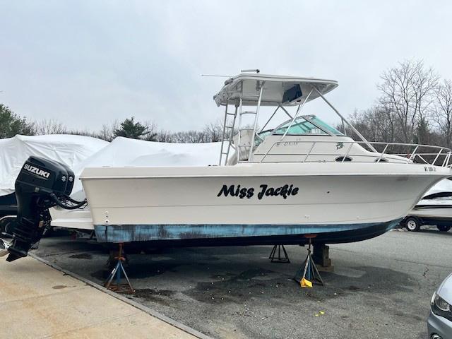 1996 Pro-Line 295 Mid Cabin