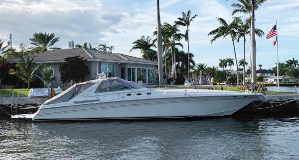 1995 Sea Ray 630 Sundancer