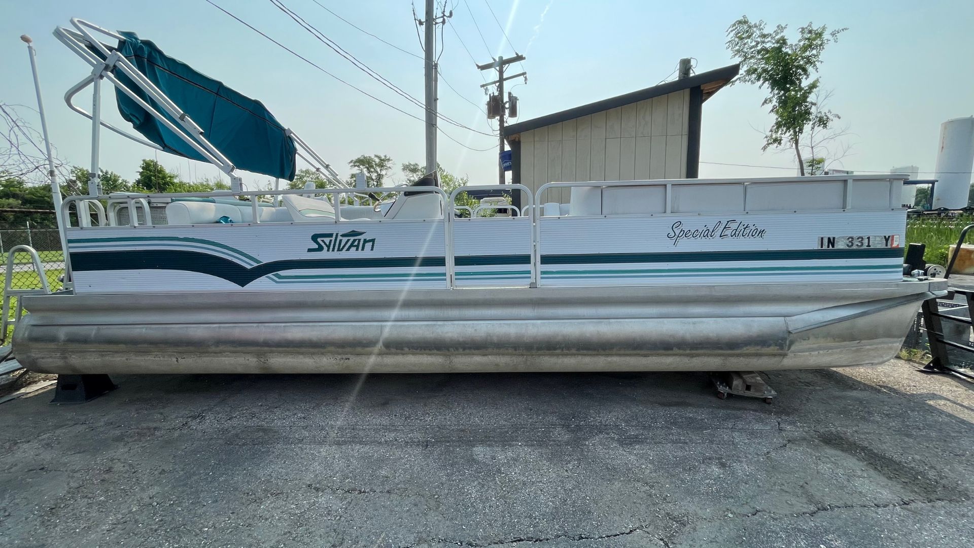 1994 Sylvan 24SE Tow and Go