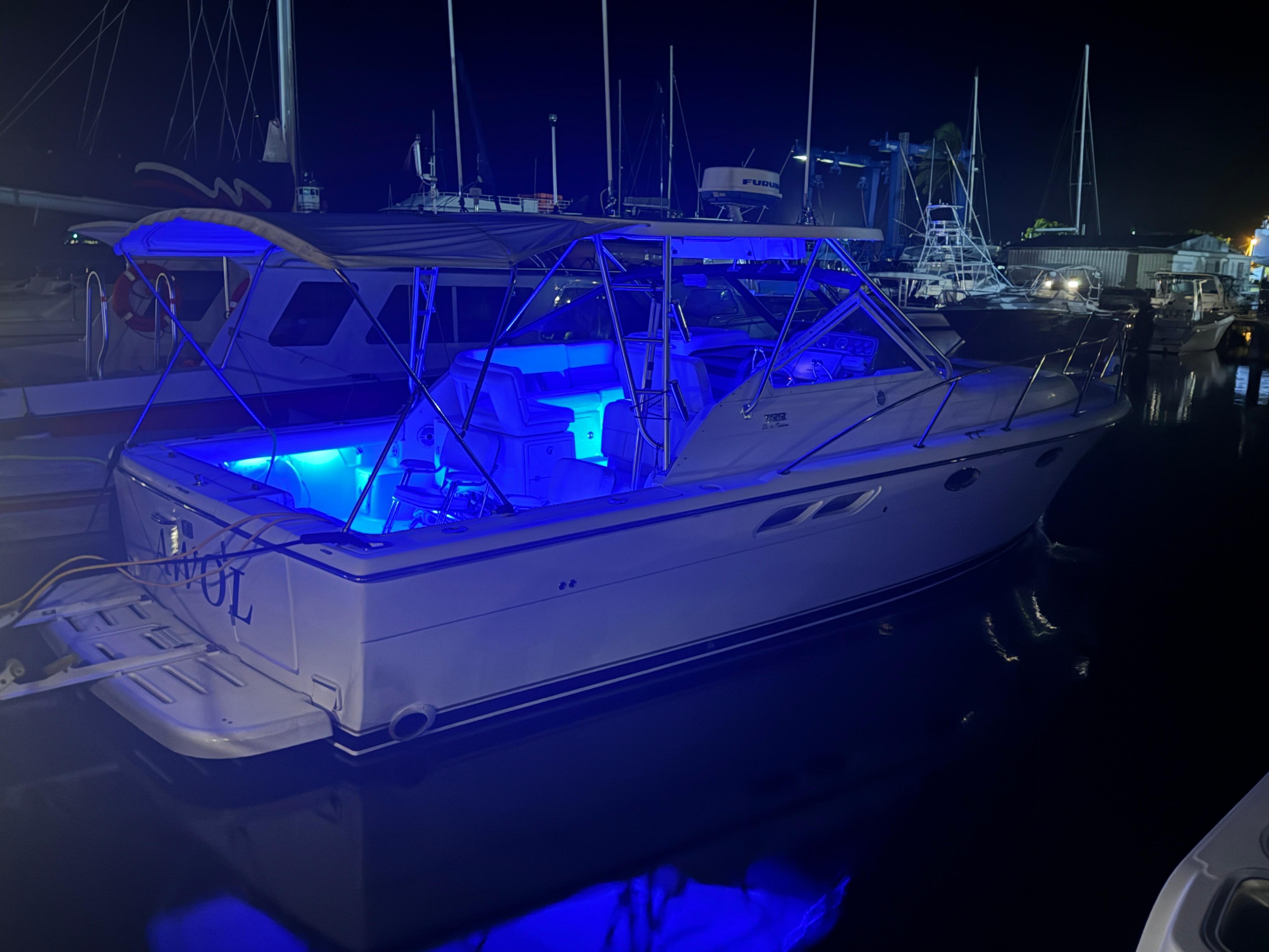 2003 Tiara Yachts 3100 Open LE