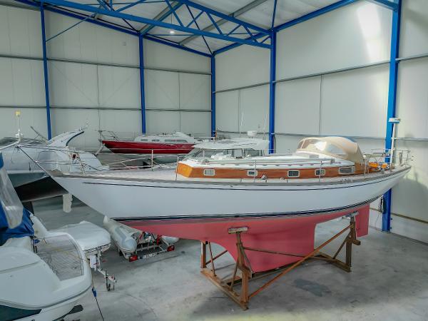Frans Maas 42 classic sloop