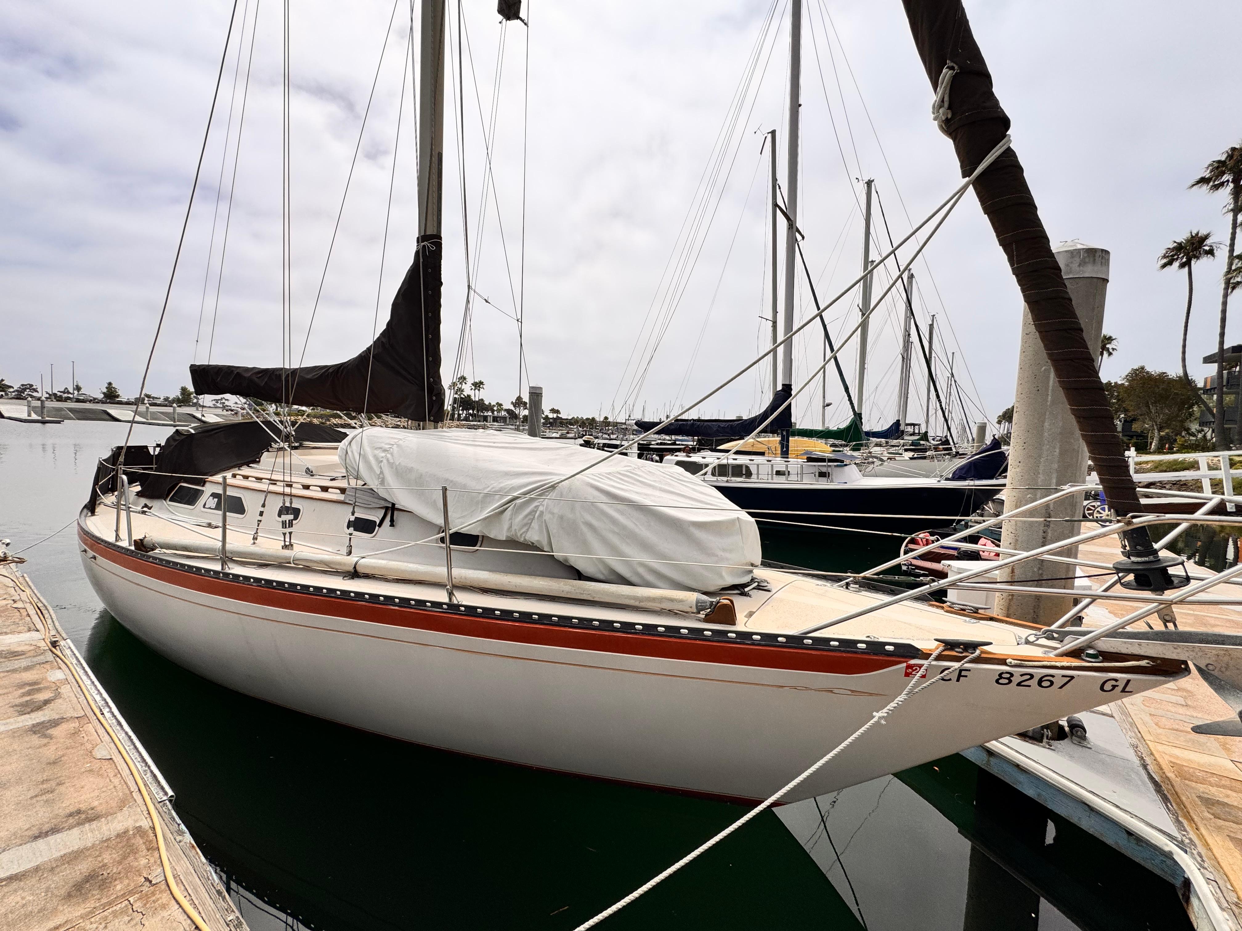 1978 Islander 36