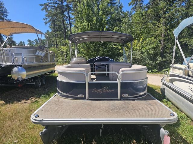 2013 SunChaser 20